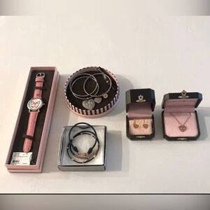 Juicy Couture Jewelry (5 pieces of Jewelry)